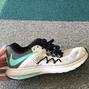 wmns nike zoom winflo 3